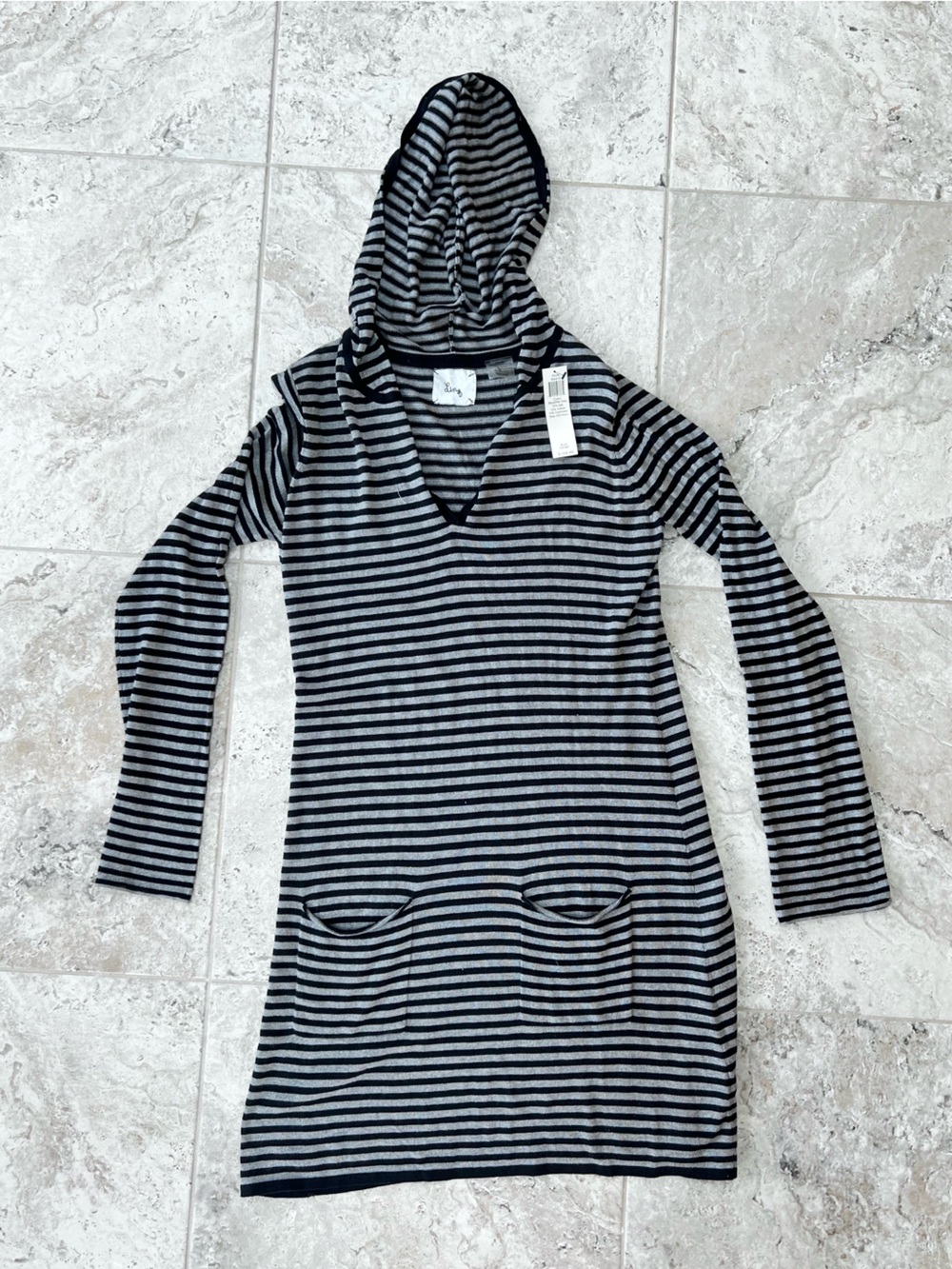 linQ Los Angeles NWT Striped Hooded Sweater Cover-up Long Sleeve Dress, Large